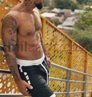 MASAJISTA ACTIVO MACHO CALIENTE Y DOMINANTE - FOTO 9