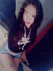 CARITA DE ÁNGEL Y CULO DE PUTA. PEQUEÑA PERO COGELONA - FOTO 6