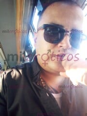 HOMBRE APUESTO DISPUESTO A CUMPLIR TODOS TUS DESEOS - FOTO 7