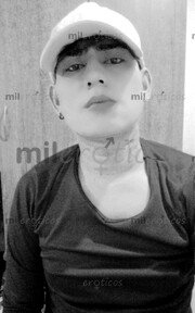 HOLA ME ENCUENTRO DISPUESTO A COMPLACER TODAS TUS AVENTURAS FANTASÍAS SEXUALES A - FOTO 4