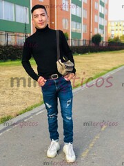 HOLA CÓMO ESTÁS MI NOMBRE ES CAMILO DESCOMPLICADO - FOTO 1