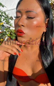 CACHONDA PELINEGRA LISTA PARA DISFRUTAR COSAS DELICIOSAS - FOTO 6