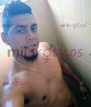 TRATO DE NOVIOS BESOS CARICIAS POSES MASAJE RELAJANTE CON PRESERVATIV Y RELACION - FOTO 1