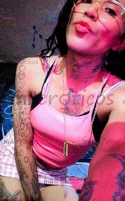 FLAQUITA RICA Y APRETADITA CUENTO CON LUGAR DISCRETO - FOTO 9