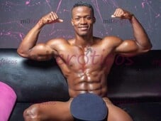 CUERPO ATLÉTICO, EXTREMADAMENTE CALIENTE Y MUY COMPLACIENTE - FOTO 7
