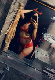 ATREVIDA SEXY Y ARDIENTE EN LA CAMA ME LLAMO KATIA AMOR - FOTO 8