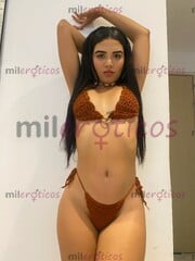 FLACA PELI NEGRA ATLETA LINDA SEXY ATRACTIVA ALEGRE - FOTO 7