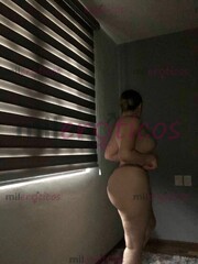 HERMOSA JOVEN PETTI ESTRECHA CULO GRANDE Y DIVERTIDA - FOTO 2