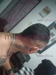 MORENO FORNIDO Y TATUADO BIEN CALIENTE BIEN ARRECHO HETEROSEXUAL - FOTO 5