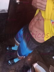 HETERO CALIENTE CON BUEN CUERPO Y VERGA GRUESA - FOTO 1