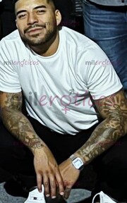 HOMBRE COMPLACIENTE DE 30 AÑOS , FIT , DE MUY BUEN CUERPO , (18 CM ) - FOTO 1