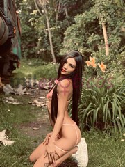 DULCE UNA CHICA EXTROVERTIDA, SEXI Y UNA FLACA TALLADORA - FOTO 5
