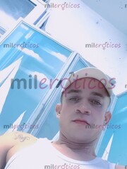 DEREK GUAPO Y VERGON EXTRANJERO LISTO PARA COMPLACERTE - FOTO 3