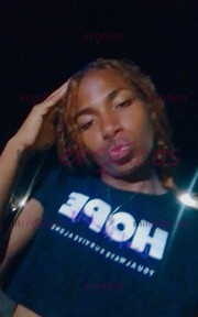 CHICA TRANS JOVEN, DOMINANTE CON GANAS DE COMER VERGAS - FOTO 6