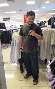 ESTUDIANTE CALIENTE Y DIVERTIDO PARA PASARLA BIEN - FOTO 5