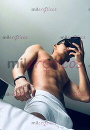 UNIVERSITARIO ARDIENTE Y COMPLACIENTE 24 7 - FOTO 1