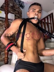 HERMOSO JOVEN LOCAL DE LA CIUDAD CON LA MEJOR ENERGÍA DISPUESTO A COMPLACERTE - FOTO 2