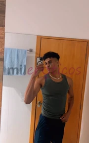 NOVINHO DOT 21 CM ALTO MAGRO CORPO DEFINIDO 1,90 DE ALTURA - FOTO 3