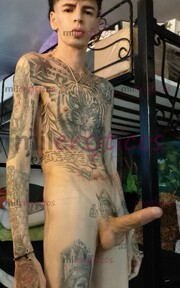 SERIO FLACO MORBOSO BLANCO TATUADO FETICHERO - FOTO 5