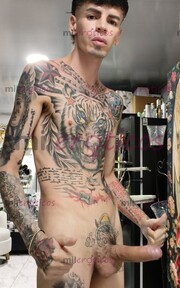 FLACO TATUADO VERGON ACTIVO MORBOSO LECHERO - FOTO 7