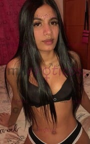 RICA FLACA ME ENCANTA MONTAR POLLA , EL SEXO DURO, UNIVERSITARIA - FOTO 9
