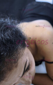 MADURA Y LA TENGO PELUDITA Y SE TE GUSTA DISFRUTAR DE BUEN SEXO AQUÍ ESTOY - FOTO 1