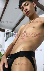 POLLO LECHERO 21CM UNIVERSITARIO MUY ARRECHO VENTA CONTENIDO - FOTO 6