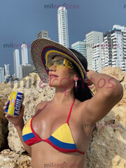 CHANEL HERMOSA CHICA TRANS PARA HOMBRES SOLVENTES QUE SABEN ELEGIR - FOTO 10