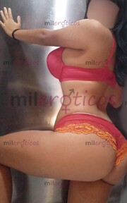 UNA MUJER MUY SEXI CON UN CUERPO DE CURVAS MUY DELIICOSAS - FOTO 10