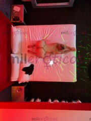 BRENDA MADURA NALGONA CON RICAS CURVAS,NALGAS PIERNAS SABROSAS PARA TI - FOTO 3