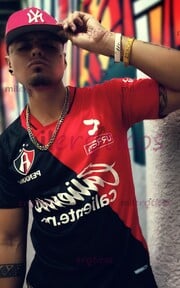 CHACAL FUTBOLERO, CALIENTE CN GANAS DE DAR PITO VESTIDO CON UNIFORME DE FUT - FOTO 6