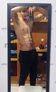 LATINO DOMINANTE... TENGO LA TENDENCIA A DEJARLAS CON LAS NALGAS TEMBLANDO. - FOTO 4