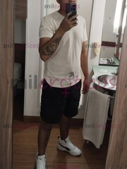 JOVENCITO DISPUESTO A COMPLACER TUS FANTASÍAS - FOTO 2