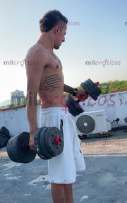 PRIMERA VEZ POLLO NEA VERGON CACORRO 20CM FULL ACTIVO DESTROZA CULOS - FOTO 6