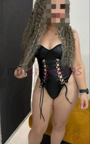 MUJER MADURITA DIVERTIDA FIESTERA COMPLACIENTE. - FOTO 2