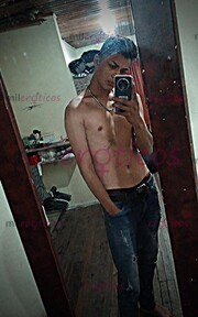 JOVENCITO MASAJISTA HATERO BIEN ARRECHO Y COMPLACIENTE - FOTO 2