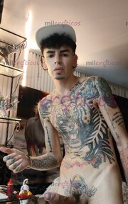 FLACO ACTIVO BLANCO TATUADO MORBOSO FETICHERO - FOTO 6