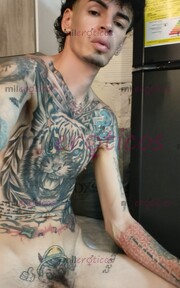 FLACO ACTIVO MORBOSO TATUADO BLANCO SEXUAL - FOTO 10