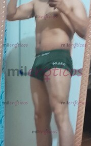 CHICO UNIVERSITARIO LISTO A SATISFACER TUS NECESIDADES - FOTO 10