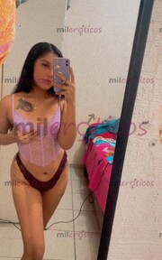CHIQUITA MORENA COLITA JUGOSA ANSIOSA DE QUE ME LA METAN !! - FOTO 1