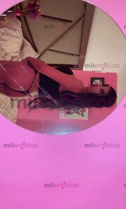 LA FLAQUITA CON LA CARITA MÁS LINDA Y LA VERGA MÁS GRANDE Y JUGOSA - FOTO 7