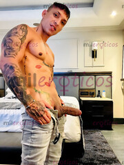 MACHO DOMINANTE SEXY MUSCULOSO TATUADO Y CON VERGON DISPONIBLE PA DARTE RICO - FOTO 1