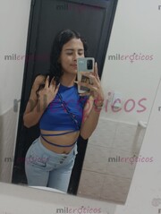 MORENA BAJITA CALIENTE CON TATUAJES AMOR - FOTO 9