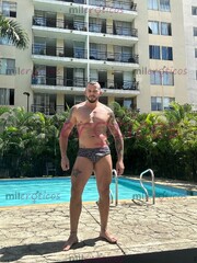 SOY UN MAN BISEXUAL MORBOSO ARRECHO Y DOMINANTE - FOTO 3