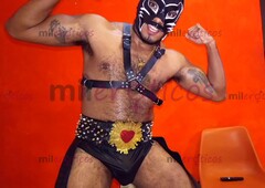 VIGOROSO HOMBRE EDUCADO VELLUDODOTADO GRUESO MIEMBRO QUE TE DARÁ MUCHO PLACER - FOTO 1