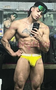 HOLAA SOY AXEL, PODEMOS PASAR UN RATO DELI, ATLÉTICO, Y SONRIENTE. - FOTO 1