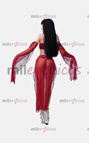 SHARI RECIÉN LLEGADA Y LA MUÑECA MÁS ACCESIBLE DE LA VITRINA - FOTO 4