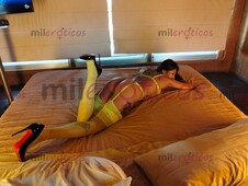 NINFÓMANA CHICA FITNESS FANÁTICA DEL FEMDOM, FETICHISTA Y SÚPER CACHONDA - FOTO 9