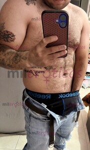 JOVENCITO DISPUESTO A COGERTE RICO Y SER TU COLAGENO EN LA CAMA CON REGALOS - FOTO 2