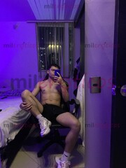 JOVEN ASEADO Y VERGON DISPONIBLE CON GANAS DE COGER. - FOTO 8